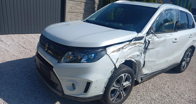 Suzuki Vitara cena 28600 przebieg: 96000, rok produkcji 2015 z Nekla małe 137